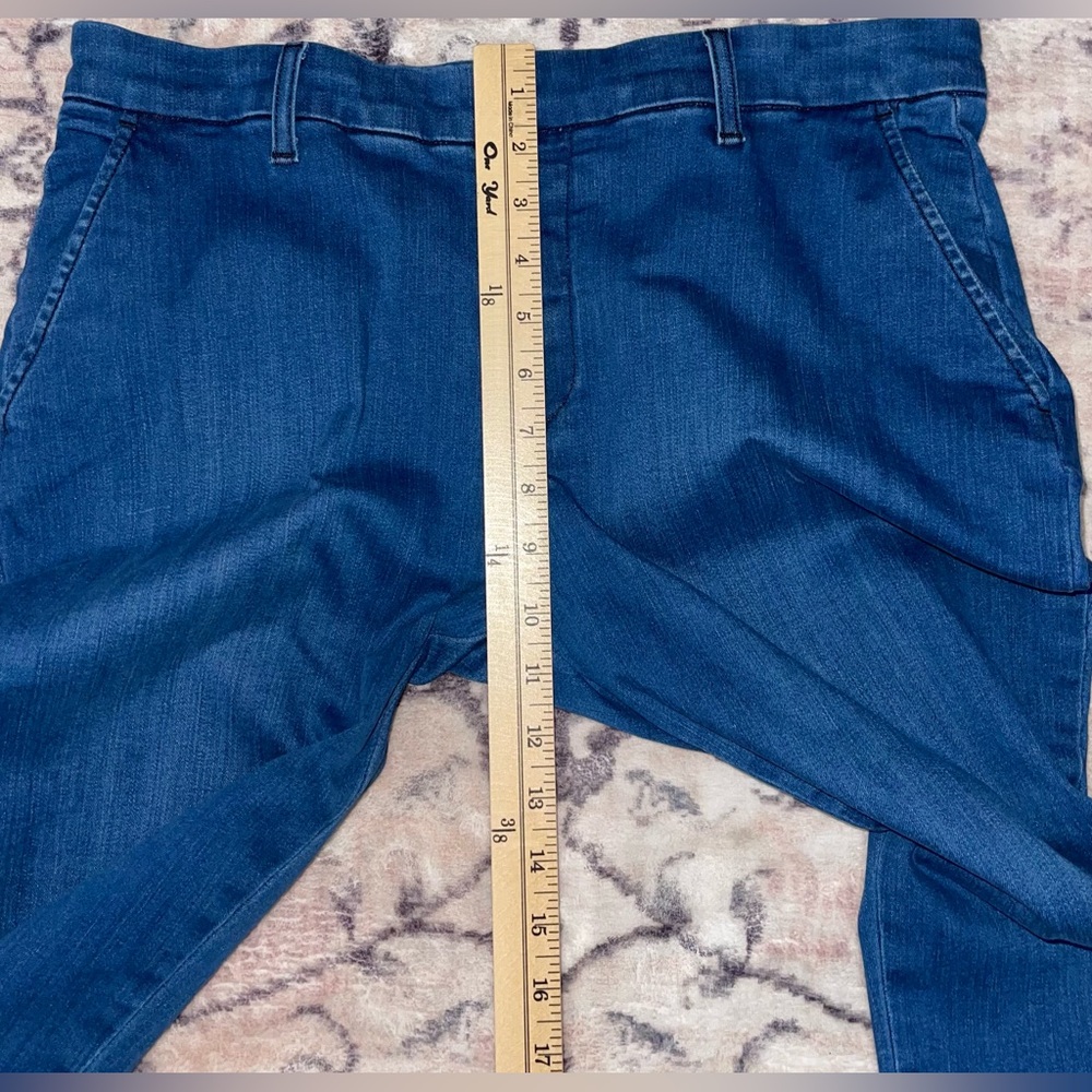 Frank & Eileen Cropped Ankle Jeans in Blue Denim - Picture 7 of 11